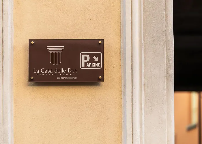 La Casa Delle Dee - Self Check-in Vendégház Bologna