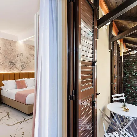 La Casa Delle Dee - Self Check-in بولونيا